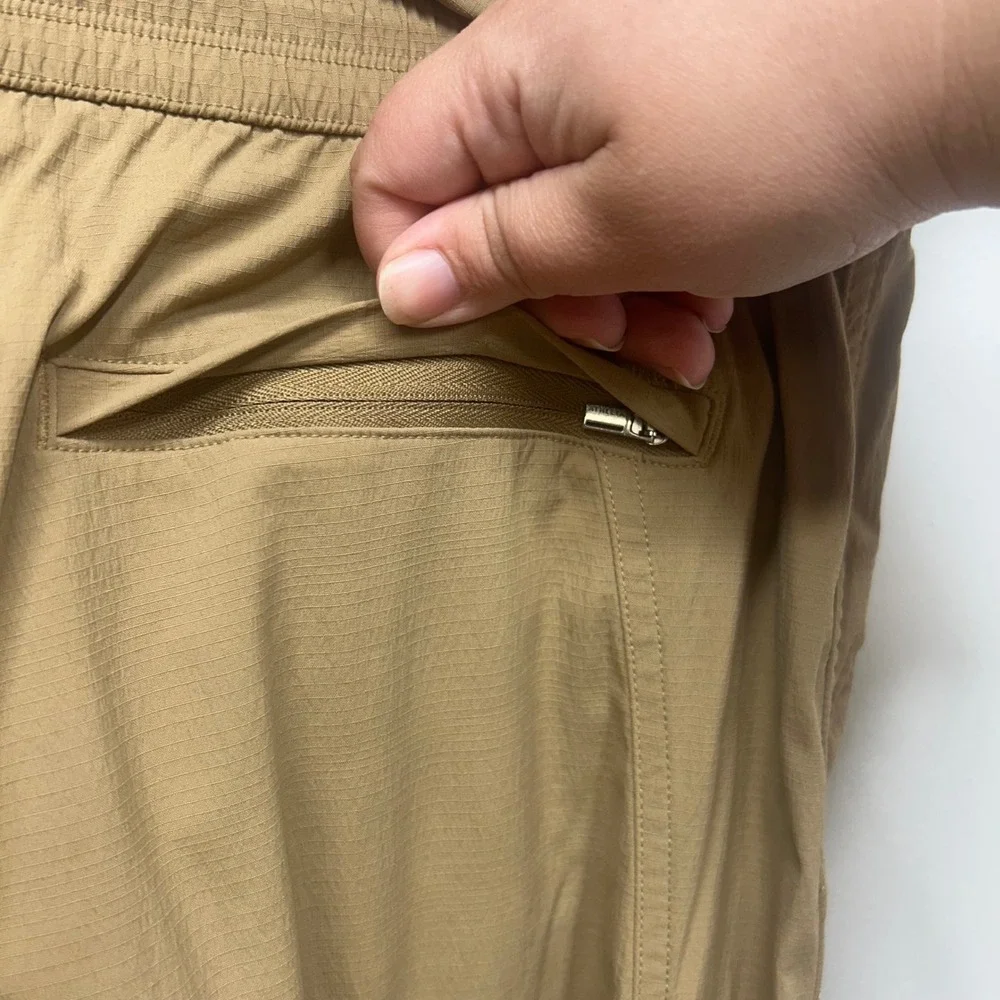 Athleta Trekkie High Rise Parachute Pant Big Sur tan outdoor gorpcore 8 tall - Picture 13 of 15